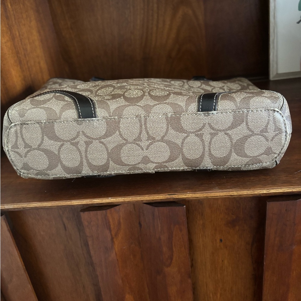 Coach Peyton Coated Canvas Shoulder Bag - Picture 4 of 6
